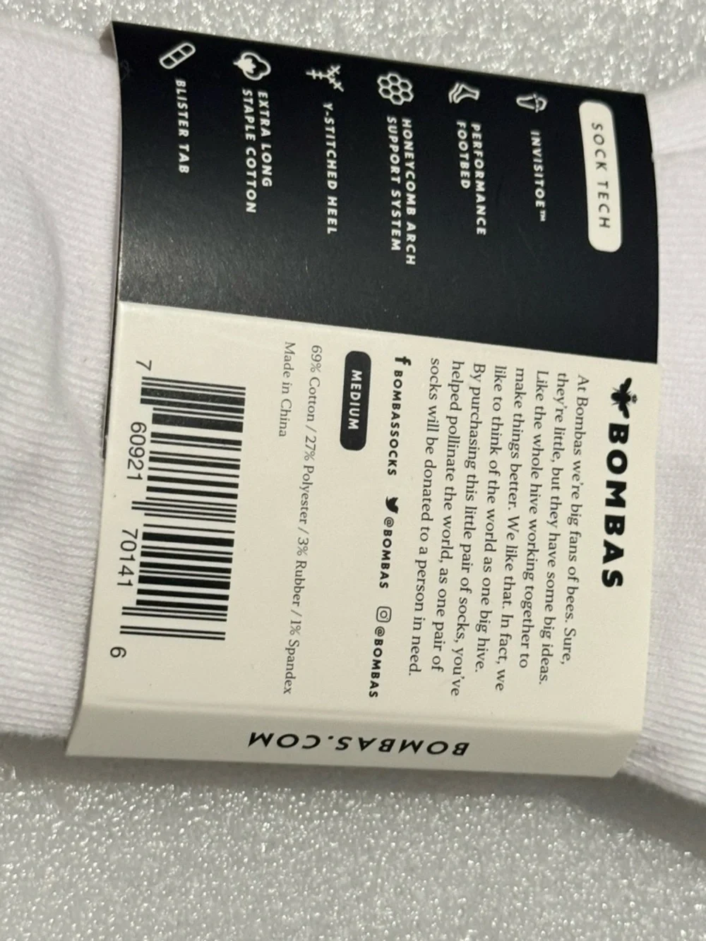 Bombas NWT Unisex 1 Pair Compression & 1 Pair White Ankle SZ: Medium